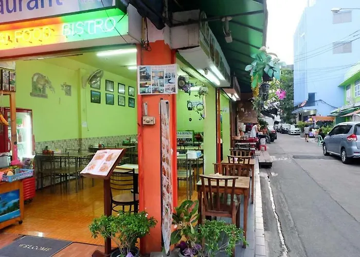 Aparthotel Green Box 2*