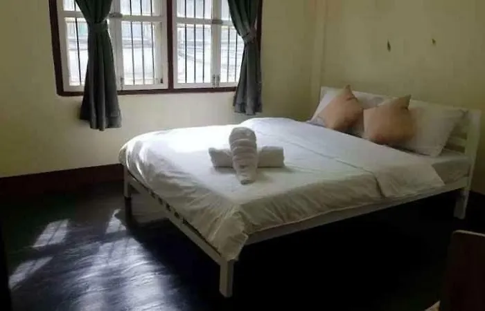 Aparthotel Green Box 2*